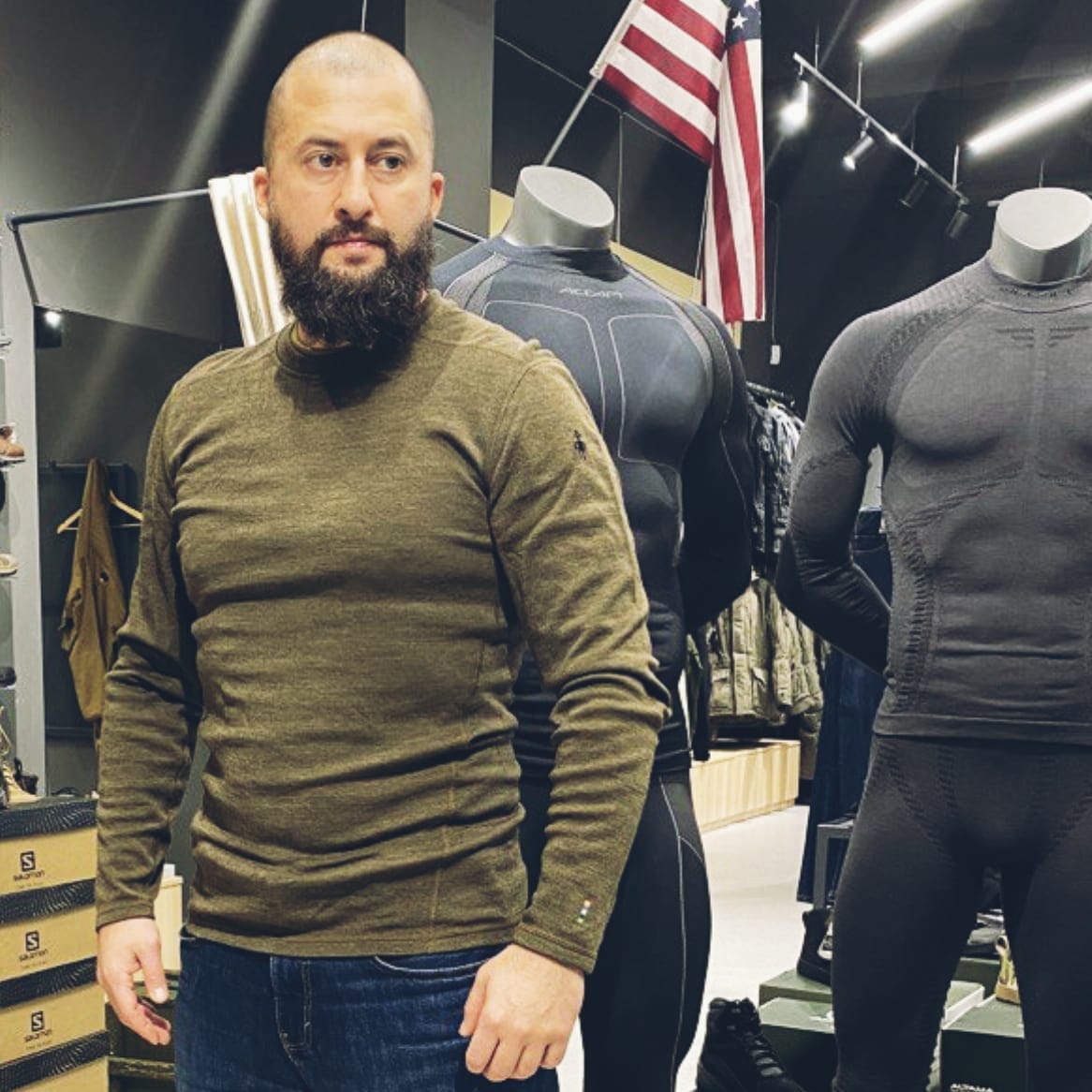 Kyiv residents are buying military gear