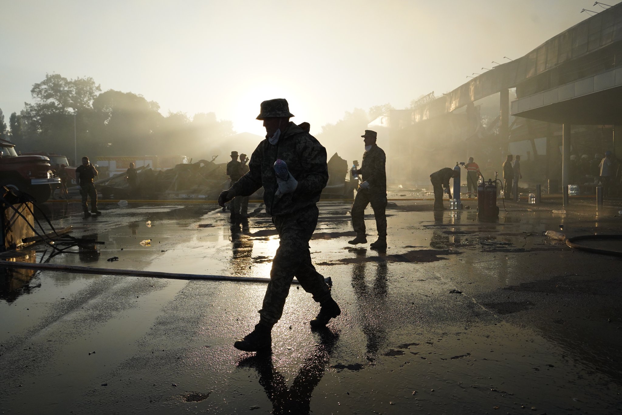 Ukraine: Exhaust a country defending itself